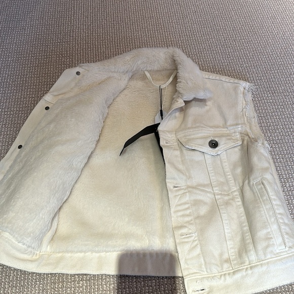 Helmut lang shrunken vest. - Picture 3 of 6